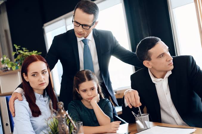 How Can Barker Mediation Help Us Reach a Child-Focused Agreement About School Eastleigh?